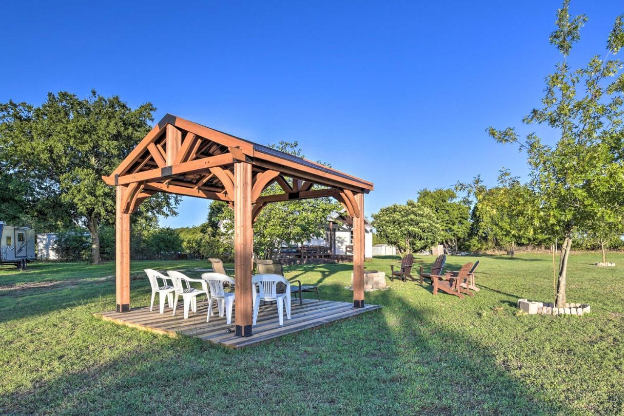 House On Cattle Farm Central To Temple And Waco Lorena Extérieur photo